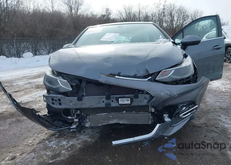 2018 Chevrolet Cruze Lt Auto из США, поврежденный, VIN 1G1BE5SM9J7119299